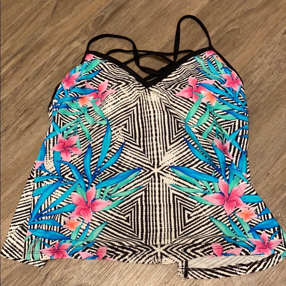 Cute tankini top!!!!!!!!!